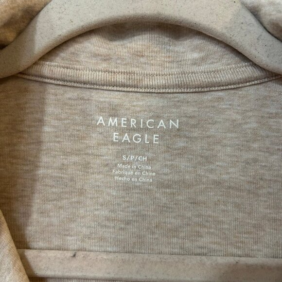 American Eagle Collard Button Up T-Shirt Tan Beige Ivory Women’s Size Small - Picture 5 of 8